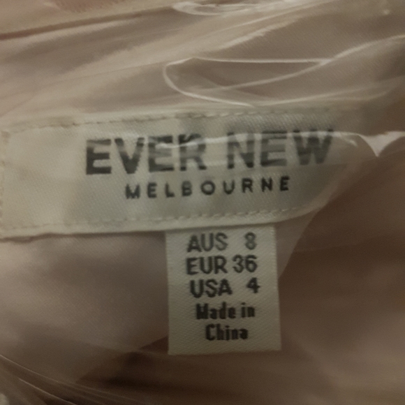 Bridesmaid/Prom Dress - Picture 2 of 5